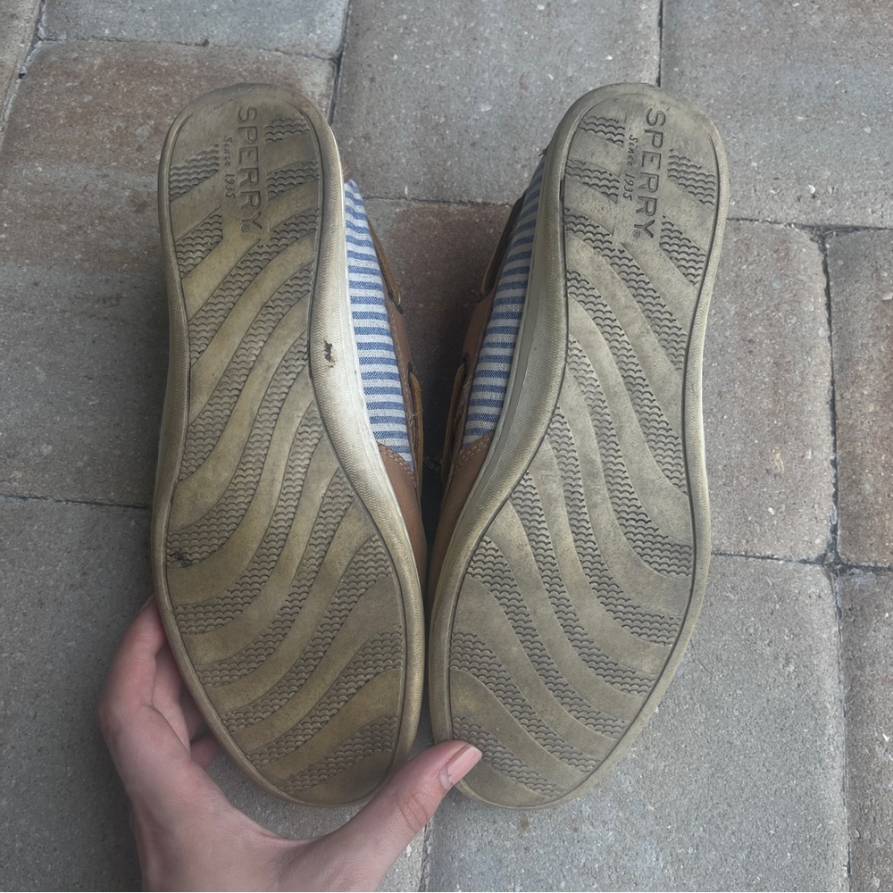 Sperry Size 8.5 Women's Songfish Blue Striped with Gold Metallic Laces Boat Shoe - Picture 6 of 7